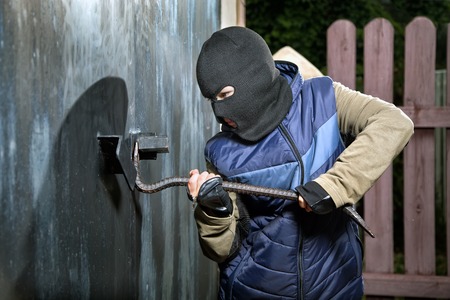 10 Tips To Prevent And Recover Stolen Tools - Live View GPS Tracking Blog